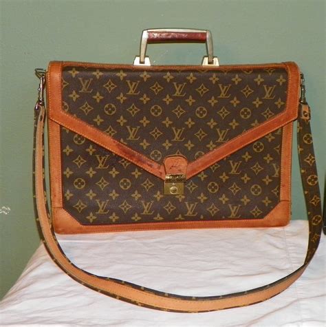 louis vuitton laptop cover|louis vuitton laptop bag vintage.